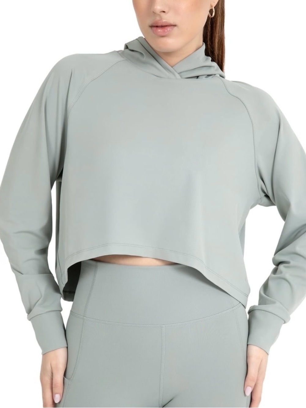 YITTY UltraLuxe Cropped Hoodie sage grey 2x